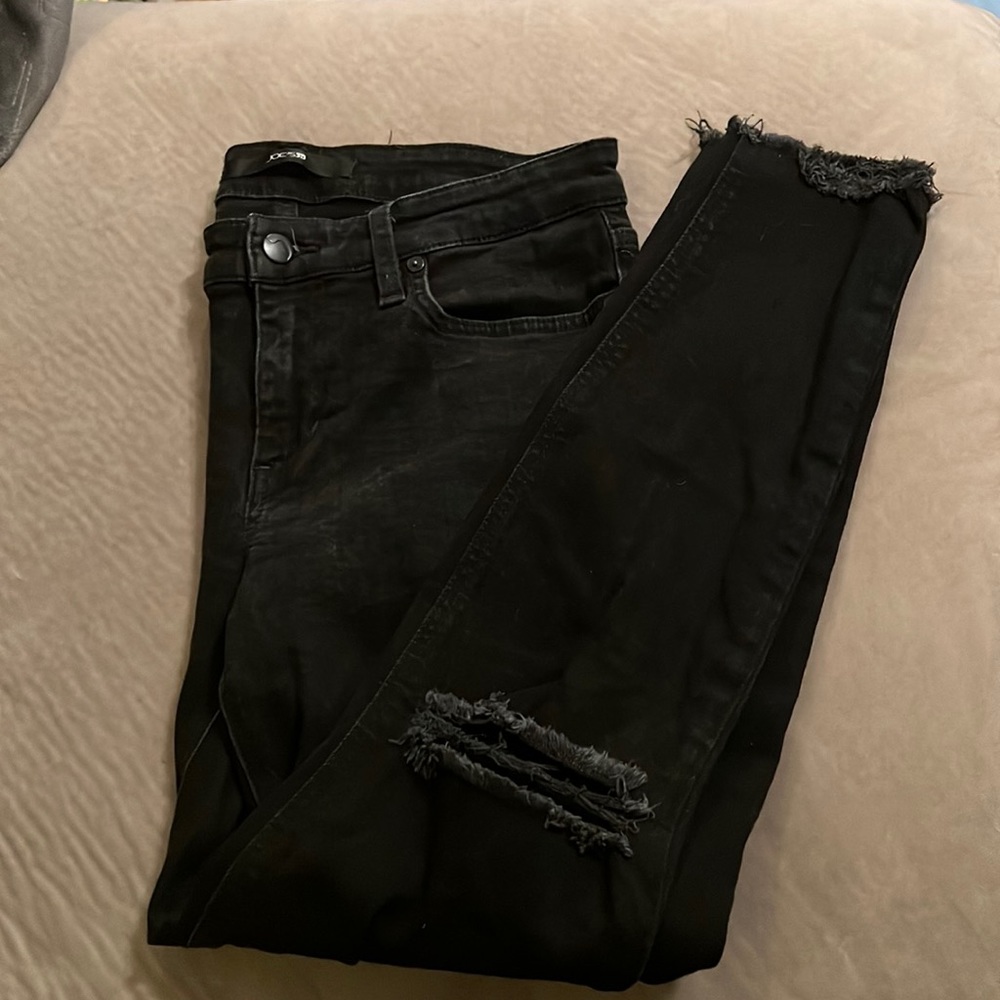 Joe’s jeans black distressed skinny jeans size 28